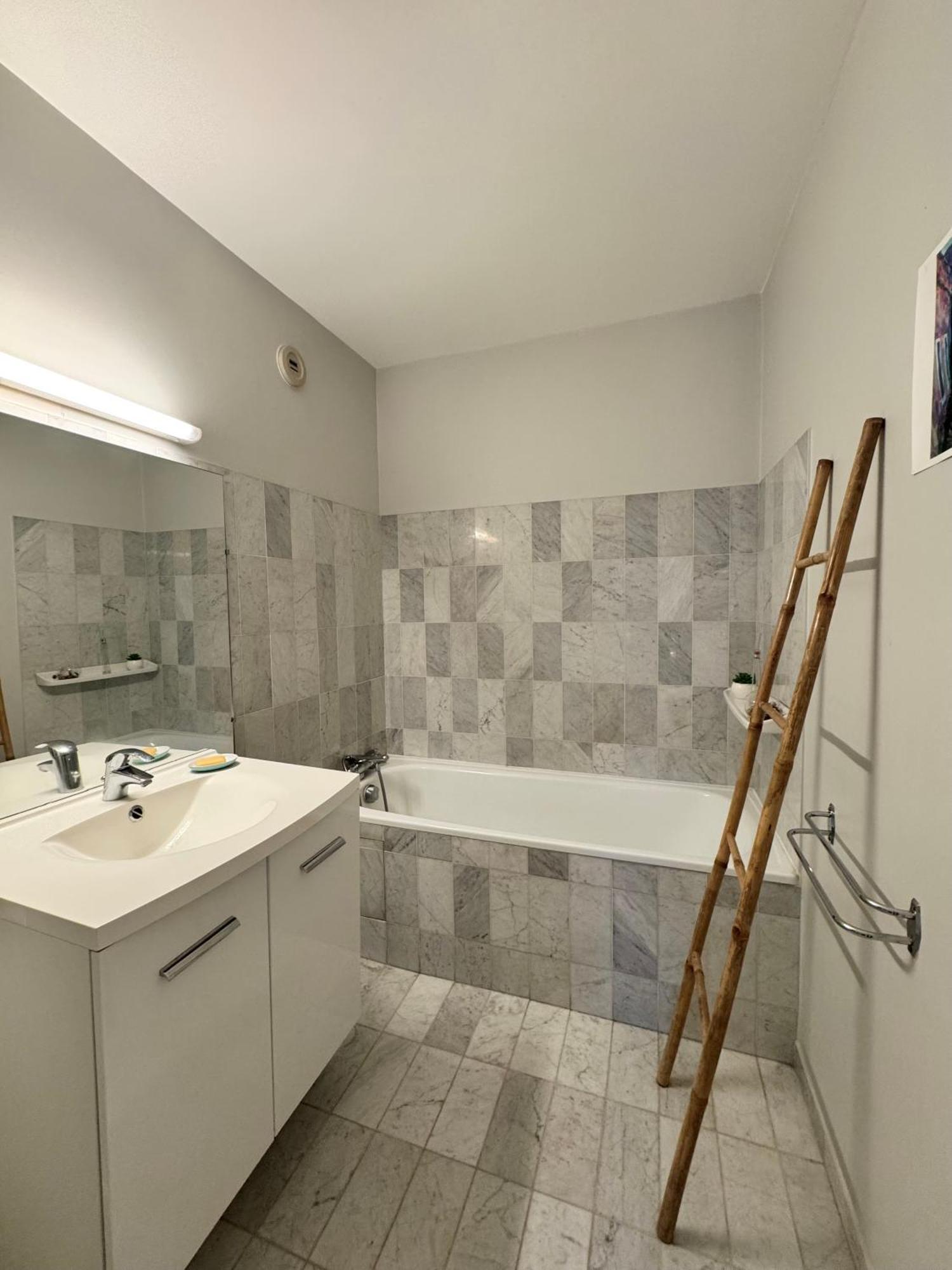 Apartamento Le Nantais, Centre De Rennes Avec Garage Prive Exterior foto
